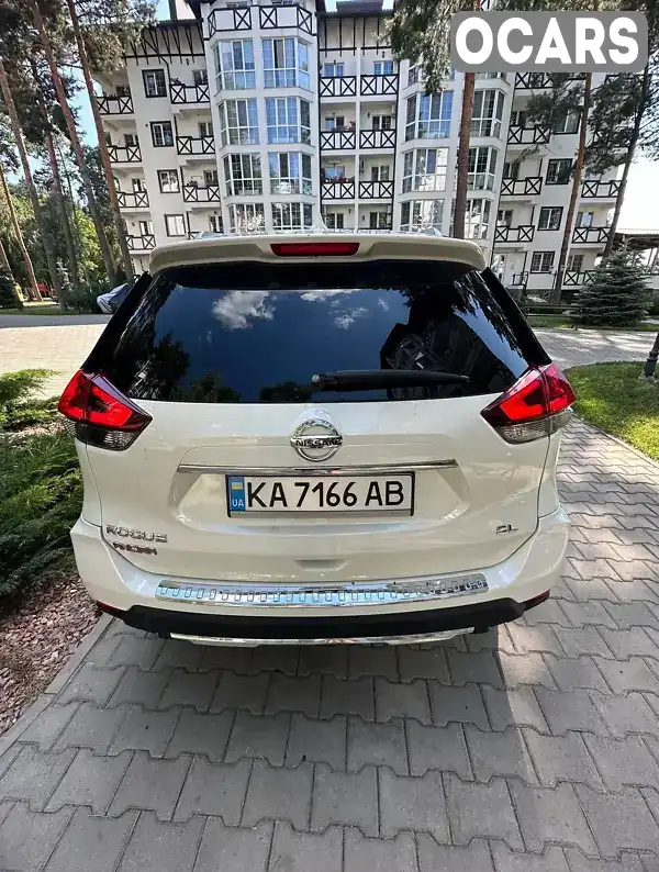 Позашляховик / Кросовер Nissan Rogue 2017 2.49 л. Варіатор обл. Київська, Київ - Фото 1/21