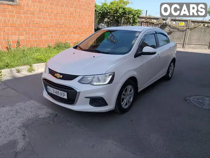 Седан Chevrolet Aveo 2017 1.4 л. Ручная / Механика обл. Киевская, Киев - Фото 1/12