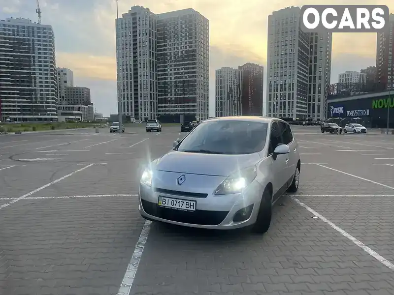 Минивэн Renault Grand Scenic 2010 1.9 л. Ручная / Механика обл. Киевская, Киев - Фото 1/21