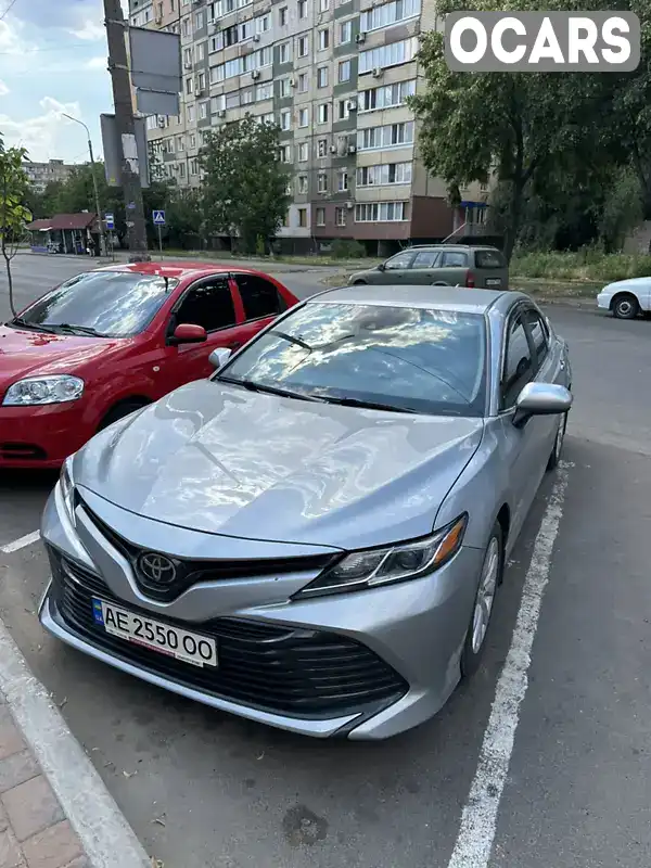 Седан Toyota Camry 2018 2.49 л. Автомат обл. Дніпропетровська, Кривий Ріг - Фото 1/13