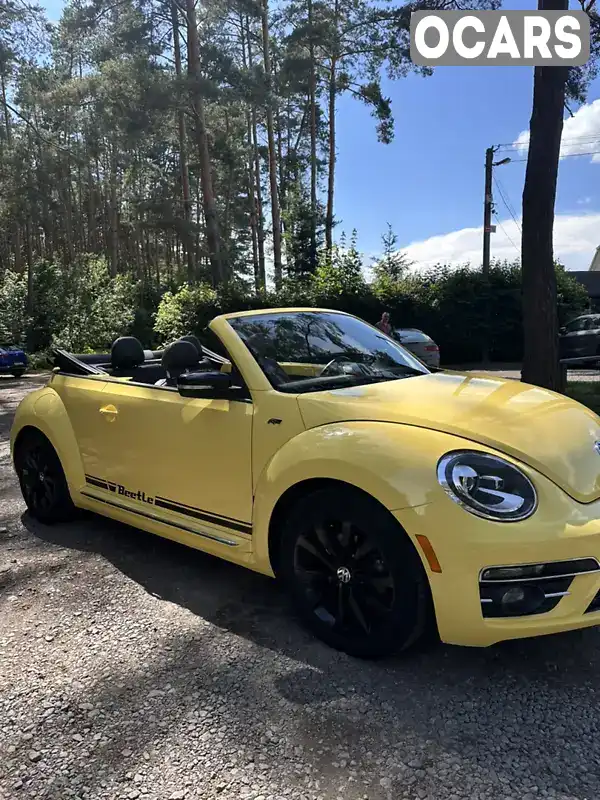 Кабріолет Volkswagen Beetle 2013 2 л. Автомат обл. Львівська, Львів - Фото 1/17