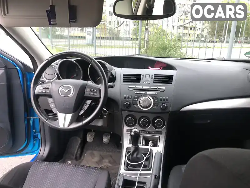 Хэтчбек Mazda 3 2009 1.6 л. Ручная / Механика обл. Харьковская, Харьков - Фото 1/19