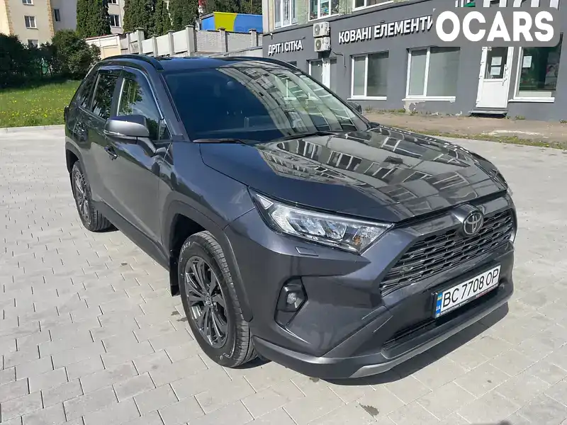 Внедорожник / Кроссовер Toyota RAV4 2022 1.99 л. Вариатор обл. Львовская, Львов - Фото 1/22