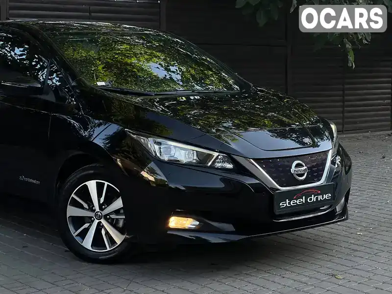 Хэтчбек Nissan Leaf 2019 null_content л. Вариатор обл. Одесская, Одесса - Фото 1/21