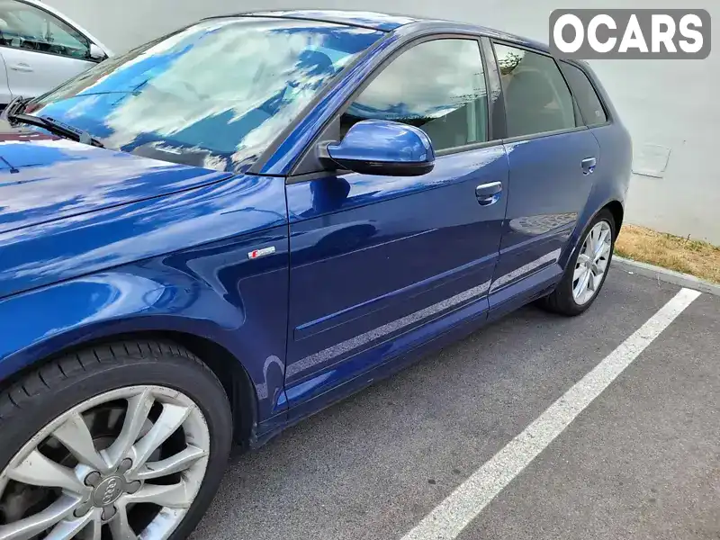 Хетчбек Audi A3 Sportback 2012 2 л. Автомат обл. Івано-Франківська, Івано-Франківськ - Фото 1/12