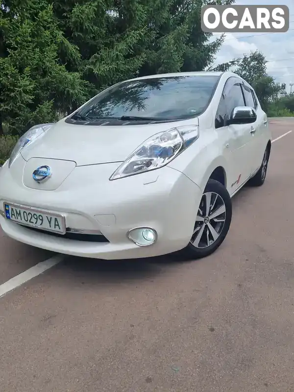 Хетчбек Nissan Leaf 2013 null_content л. Варіатор обл. Житомирська, Коростень - Фото 1/16