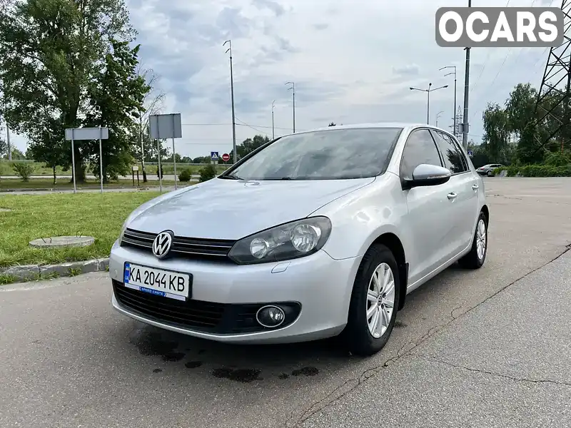 Хетчбек Volkswagen Golf 2009 1.6 л. Ручна / Механіка обл. Київська, Київ - Фото 1/21