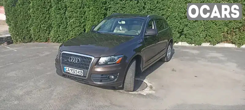 Внедорожник / Кроссовер Audi Q5 2010 1.98 л. Автомат обл. Черкасская, Умань - Фото 1/15