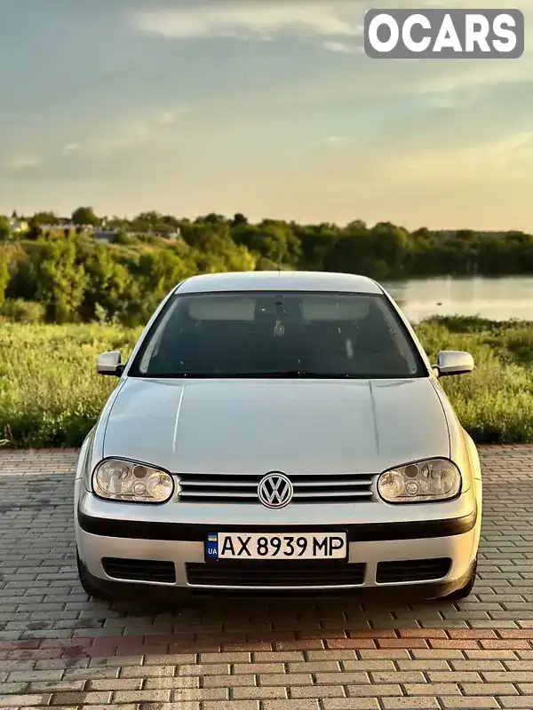 Хэтчбек Volkswagen Golf 1998 1.6 л. Автомат обл. Харьковская, Харьков - Фото 1/10