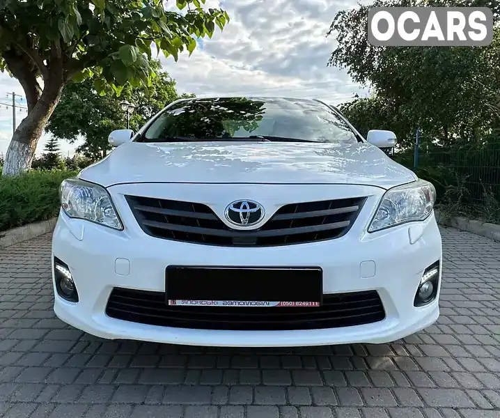 Седан Toyota Corolla 2013 null_content л. Ручна / Механіка обл. Одеська, Одеса - Фото 1/13