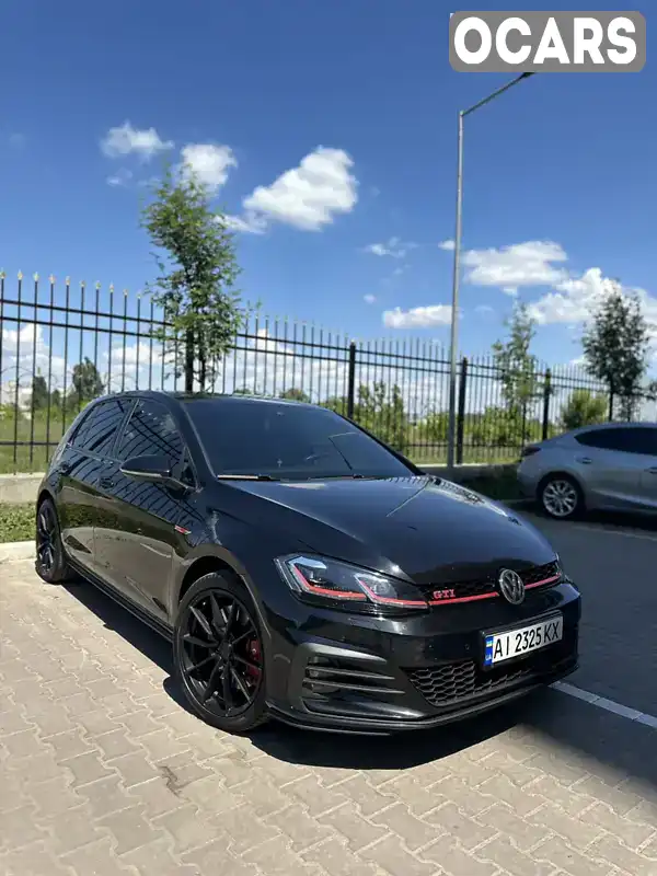 Хэтчбек Volkswagen Golf GTI 2020 1.98 л. Автомат обл. Киевская, Киев - Фото 1/20