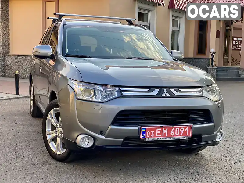 Внедорожник / Кроссовер Mitsubishi Outlander 2013 2.2 л. Ручная / Механика обл. Полтавская, Полтава - Фото 1/21