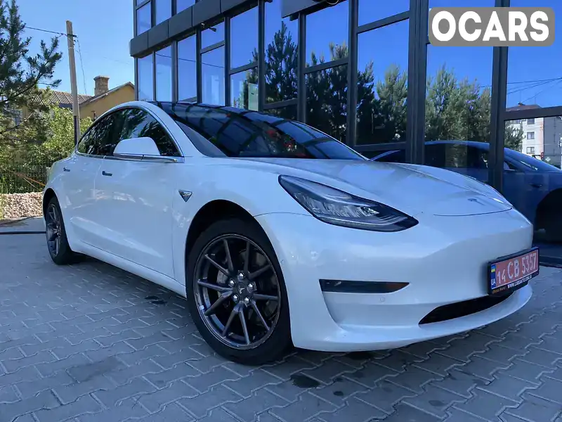 Седан Tesla Model 3 2019 null_content л. Автомат обл. Рівненська, Рівне - Фото 1/21