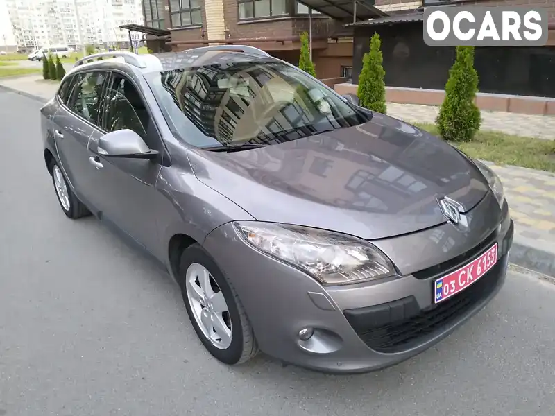 Универсал Renault Megane 2010 1.6 л. Ручная / Механика обл. Черниговская, Чернигов - Фото 1/12