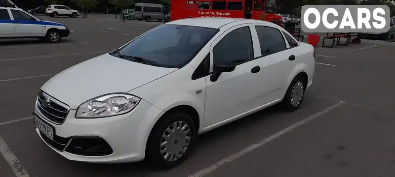 Седан Fiat Linea 2013 1.37 л. Ручна / Механіка обл. Київська, Київ - Фото 1/16