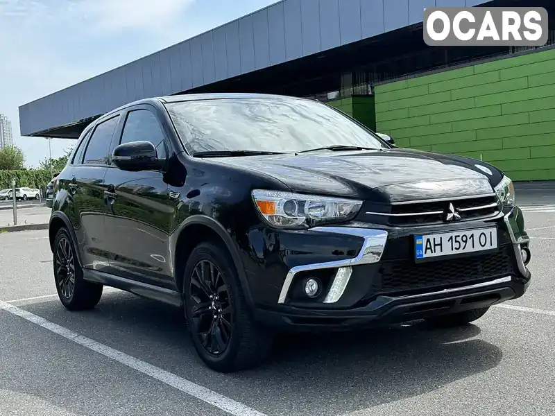 Позашляховик / Кросовер Mitsubishi Outlander Sport 2018 2 л. Автомат обл. Київська, Київ - Фото 1/21