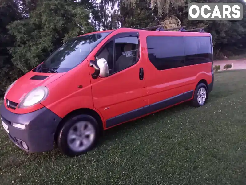 Минивэн Opel Vivaro 2006 1.9 л. Ручная / Механика обл. Черновицкая, Черновцы - Фото 1/14