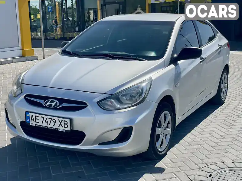 Седан Hyundai Accent 2011 1.4 л. Ручна / Механіка обл. Дніпропетровська, Дніпро (Дніпропетровськ) - Фото 1/16