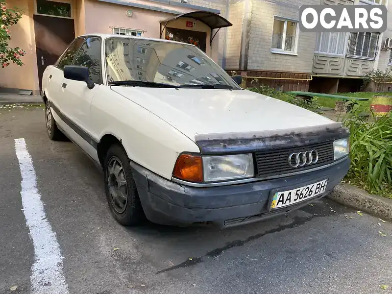 Седан Audi 80 1990 null_content л. обл. Киевская, Киев - Фото 1/12