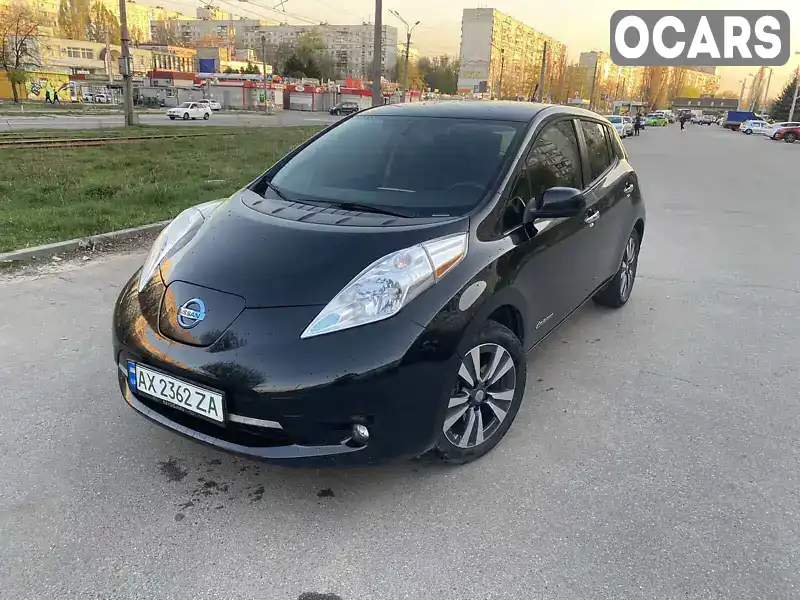 Хэтчбек Nissan Leaf 2015 null_content л. Автомат обл. Черкасская, Черкассы - Фото 1/17