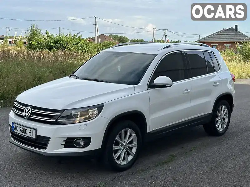 Позашляховик / Кросовер Volkswagen Tiguan 2011 1.97 л. Автомат обл. Закарпатська, Хуст - Фото 1/19