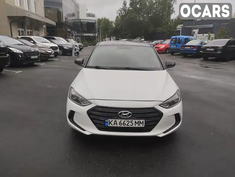 Седан Hyundai Elantra 2016 2 л. Автомат обл. Киевская, Ирпень - Фото 1/21