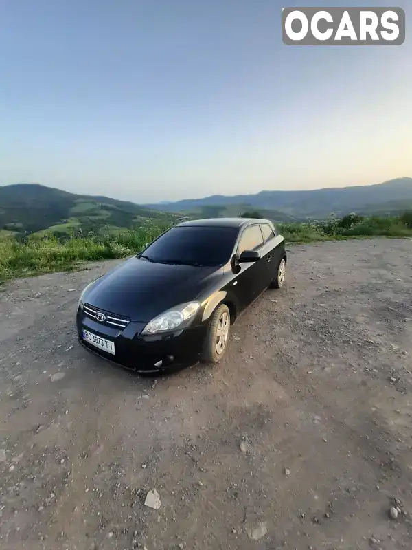 Хэтчбек Kia Ceed 2009 1.4 л. Ручная / Механика обл. Львовская, Турка - Фото 1/12