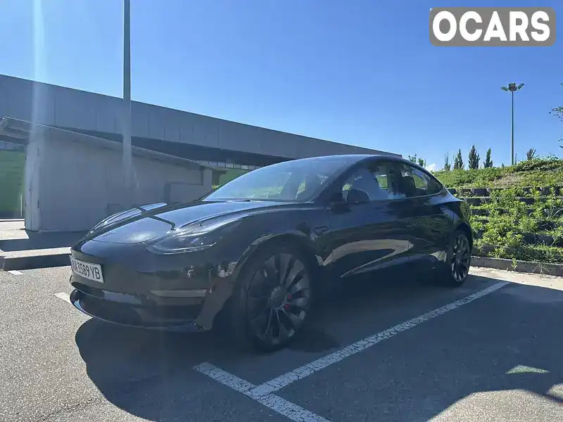 Седан Tesla Model 3 2023 null_content л. Автомат обл. Киевская, Киев - Фото 1/11