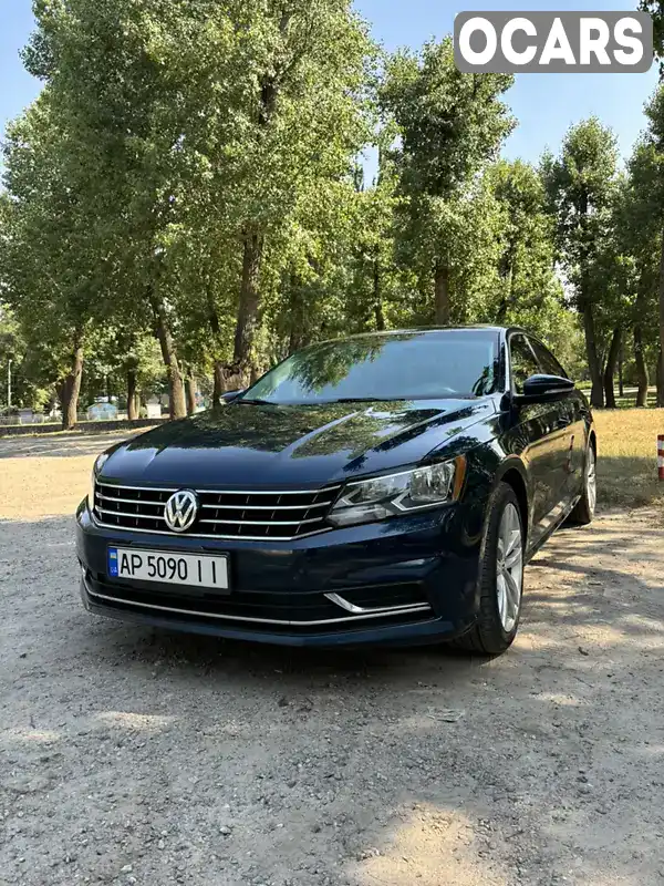 Седан Volkswagen Passat 2018 1.98 л. обл. Запорожская, Запорожье - Фото 1/18