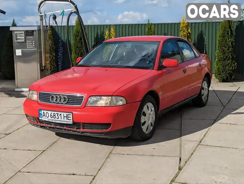 Седан Audi A4 1995 1.6 л. Ручная / Механика обл. Закарпатская, Хуст - Фото 1/21