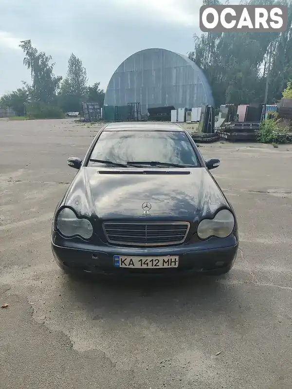 Седан Mercedes-Benz C-Class 2001 2 л. Автомат обл. Київська, Київ - Фото 1/7
