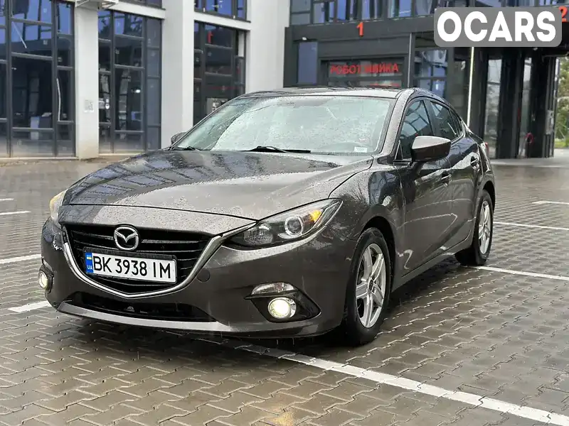 Седан Mazda 3 2015 2 л. Автомат обл. Ровенская, Ровно - Фото 1/21