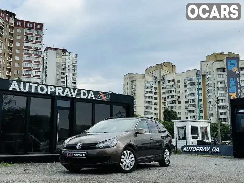 Универсал Volkswagen Golf 2012 1.39 л. Автомат обл. Киевская, Борисполь - Фото 1/21