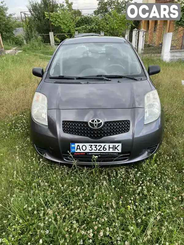 Хэтчбек Toyota Yaris 2007 1.3 л. Ручная / Механика обл. Закарпатская, Иршава - Фото 1/7