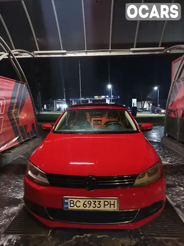 Седан Volkswagen Jetta 2012 2.48 л. Автомат обл. Львівська, Львів - Фото 1/4