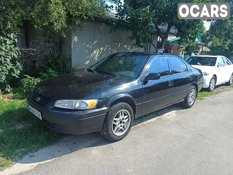 Седан Toyota Camry 1998 2.16 л. Автомат обл. Киевская, Бровары - Фото 1/21