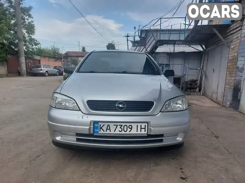 Седан Opel Astra 2005 1.4 л. Ручна / Механіка обл. Київська, Київ - Фото 1/15