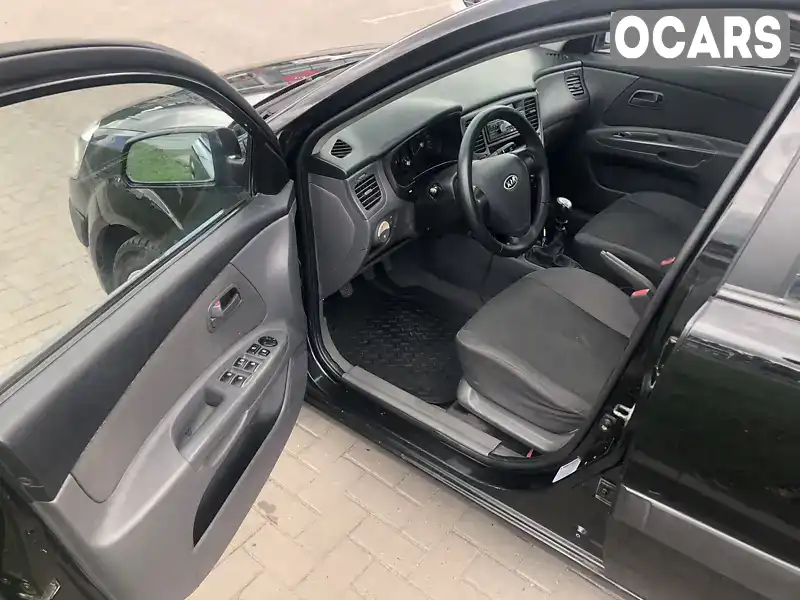 Седан Kia Rio 2007 1.4 л. Ручна / Механіка обл. Дніпропетровська, Кривий Ріг - Фото 1/12