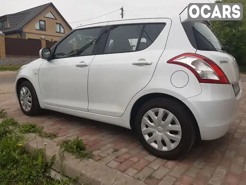 Хэтчбек Suzuki Swift 2012 1.24 л. Ручная / Механика обл. Полтавская, Зеньков - Фото 1/4