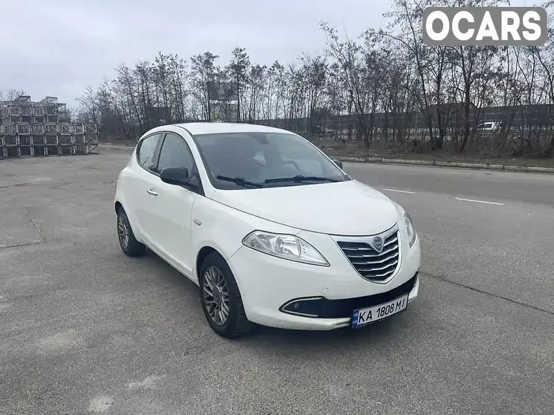 Хетчбек Lancia Ypsilon 2012 0.9 л. Автомат обл. Київська, Київ - Фото 1/13