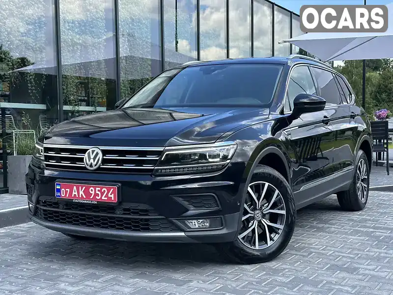 Позашляховик / Кросовер Volkswagen Tiguan 2019 2 л. Автомат обл. Закарпатська, Ужгород - Фото 1/21