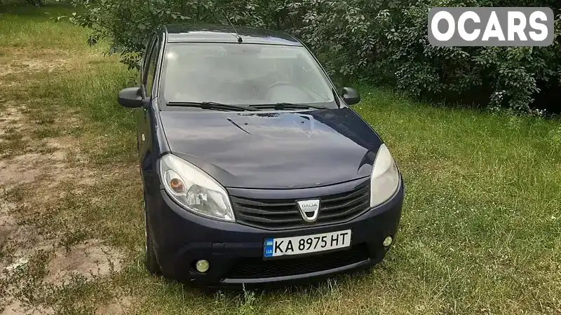 Хэтчбек Dacia Sandero 2010 1.39 л. Ручная / Механика обл. Киевская, Киев - Фото 1/10