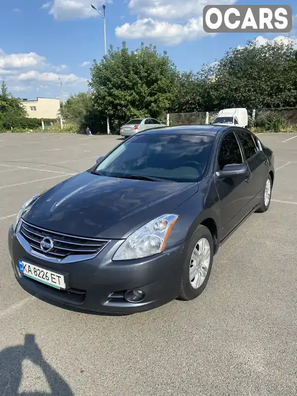 Седан Nissan Altima 2010 2.49 л. Варіатор обл. Київська, Київ - Фото 1/15