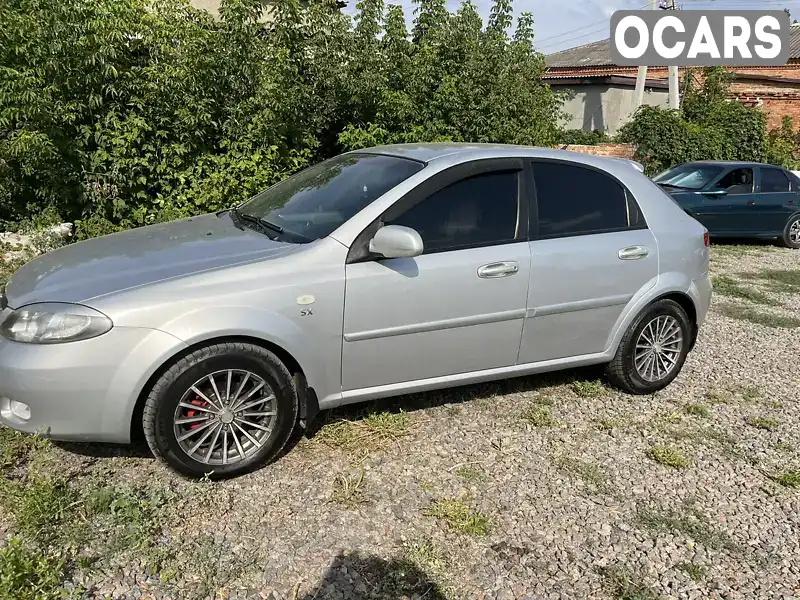 Хетчбек Chevrolet Lacetti 2005 1.8 л. Ручна / Механіка обл. Миколаївська, Первомайськ - Фото 1/15