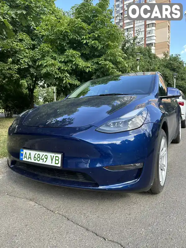 Внедорожник / Кроссовер Tesla Model Y 2023 null_content л. обл. Киевская, Киев - Фото 1/10