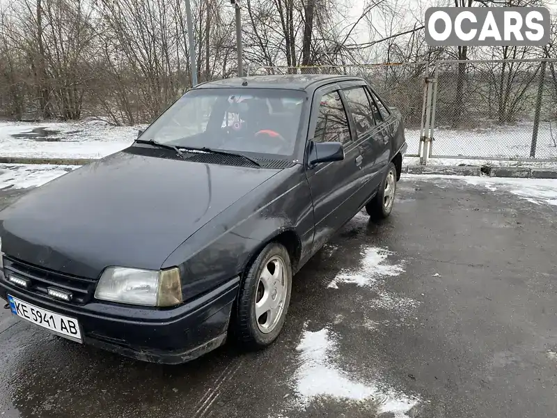 Седан Opel Kadett 1990 null_content л. Ручна / Механіка обл. Дніпропетровська, Кривий Ріг - Фото 1/7