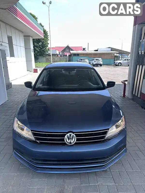 Седан Volkswagen Jetta 2015 2 л. Автомат обл. Полтавская, Пирятин - Фото 1/7