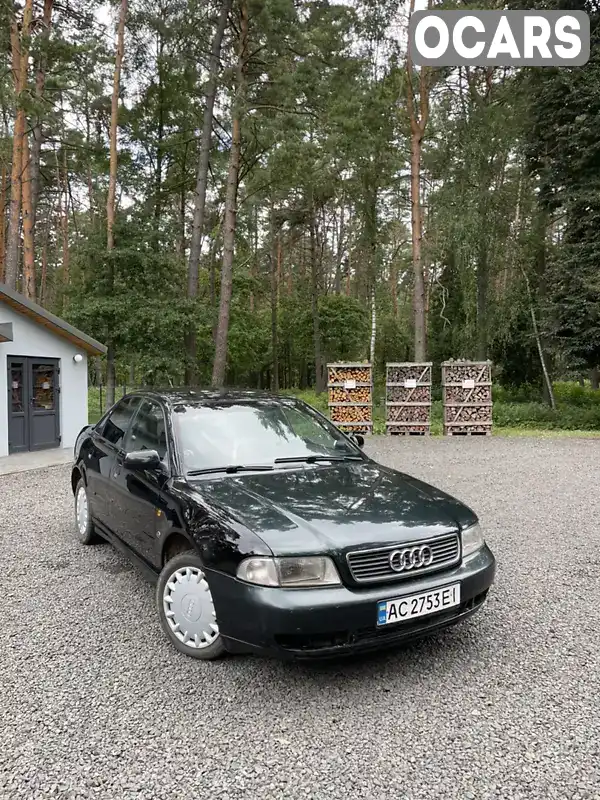Седан Audi A4 1996 1.8 л. Ручна / Механіка обл. Волинська, location.city.holoby - Фото 1/9
