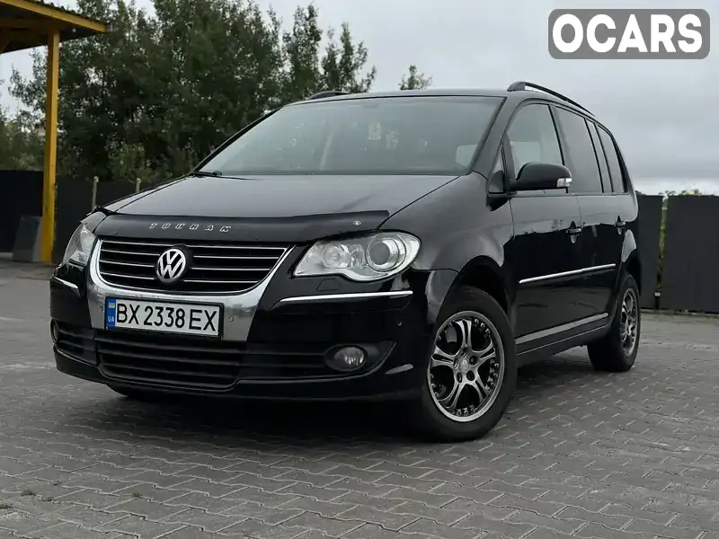 Мінівен Volkswagen Touran 2009 2 л. Автомат обл. Хмельницька, Хмельницький - Фото 1/16