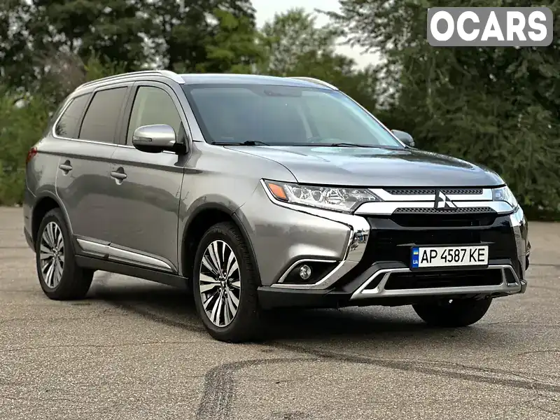 Позашляховик / Кросовер Mitsubishi Outlander 2018 2.4 л. Варіатор обл. Запорізька, Запоріжжя - Фото 1/20